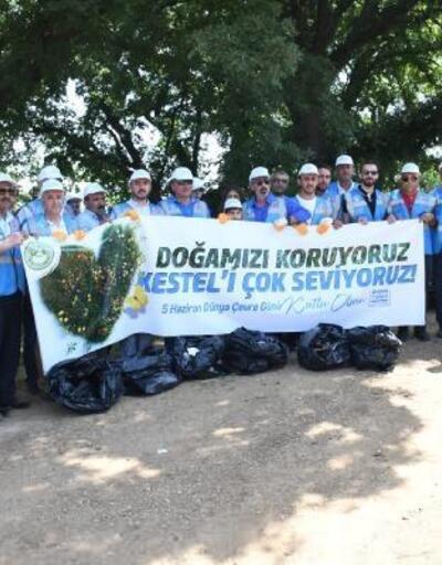 Kestel Belediye Başkanı Tanır, 5 Haziran Dünya Çevre Günü'nde çöp topladı