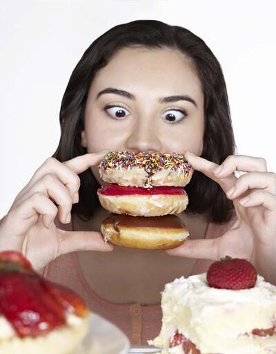 Şekerin vücuda verdiği 50 zarar! Şeker tüketildiğinde vücutta neler oluyor? İşte şekerin tetiklediği hastalıklar! Dr. Fevzi Özgönül yazdı...