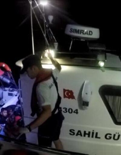 Ayvacık'ta 13 kaçak göçmen kurtarıldı