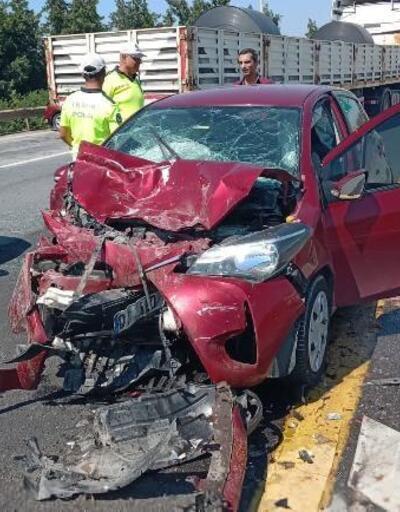 İki otomobilin karıştığı kazada 5 kişi yaralandı
