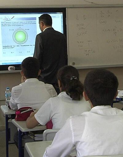 Matematik ve İngilizce yaz okulu etkinlikleri erişime açıldı