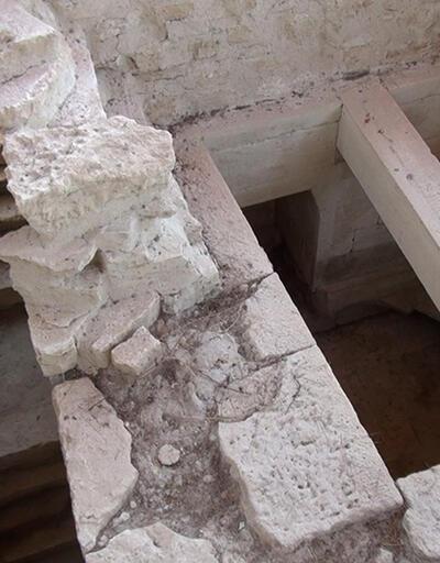 2 bin 500 yıllık oda mezar bulundu