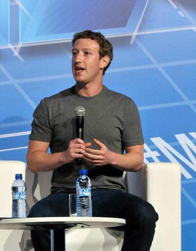 Mark Zuckerberg evini rekor fiyata sattı