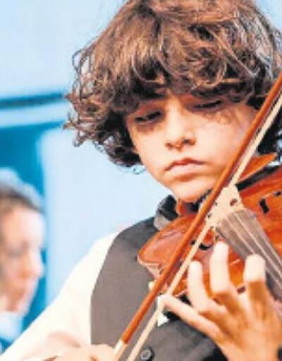 9 yaşında Türk müzik dâhisi!