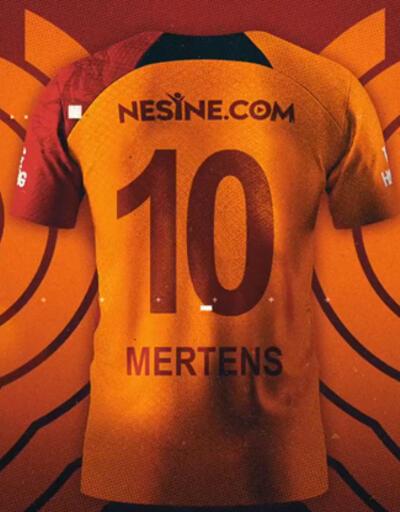 Galatasaray'da Mertens 10 numaralı formayı giyecek
