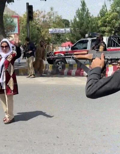Taliban'dan kadınlara silahlı müdahale