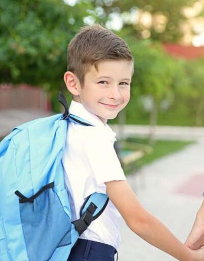 "Ağır sırt çantaları çocuklarda ortopedik problemlere sebep oluyor"