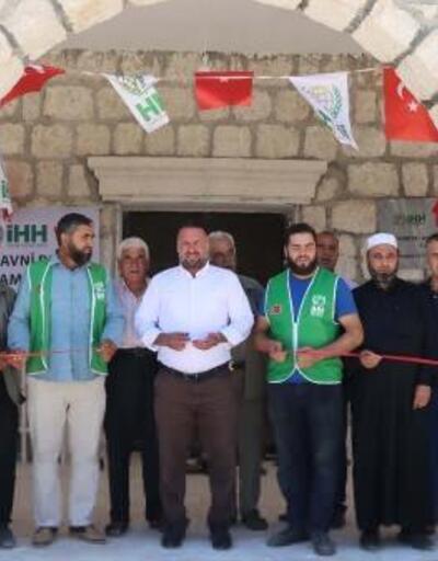Afrin’de inşa edilen 3 cami ibadete açıldı