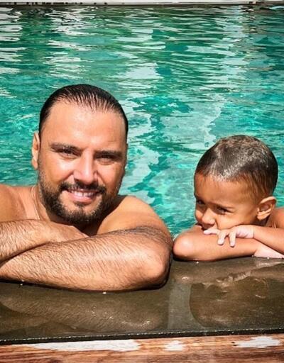 Alişan'dan oğluyla havuz pozu