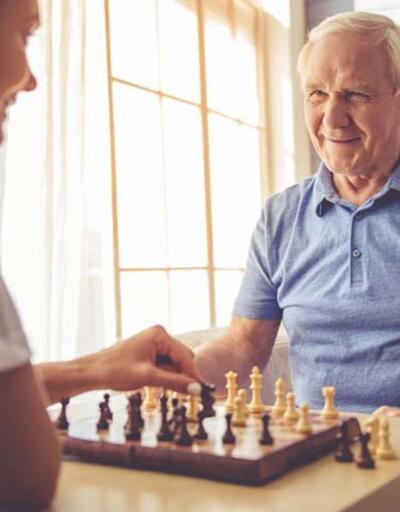Kovid sonrası koku bozukluğu olanlarda Alzheimer riski artabilir
