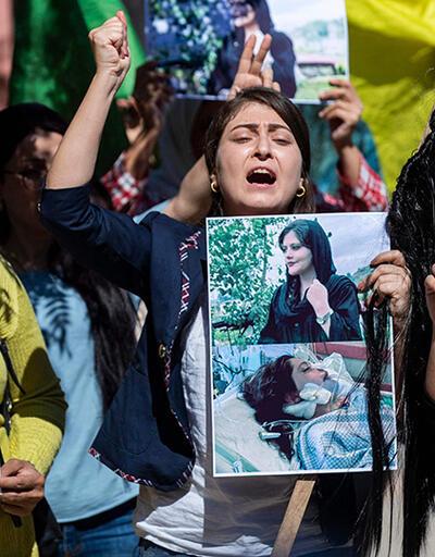İran'da halk sokaklarda, eylemler devam ediyor