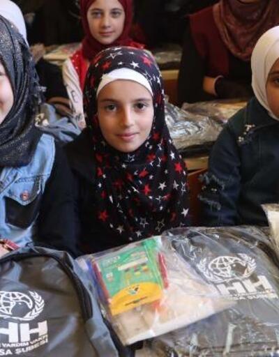 Bursa’dan Suriyeli 11 bin öğrenciye kırtasiye desteği