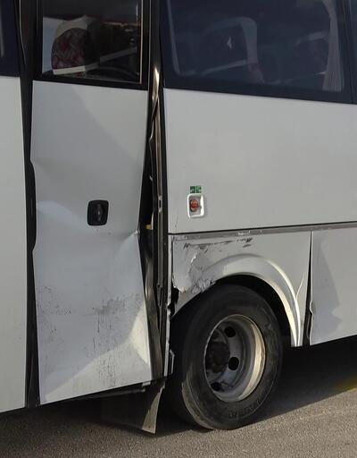 Erzurum’da asker ve öğretmenleri taşıyan servis araçları çarpıştı: 10 yaralı