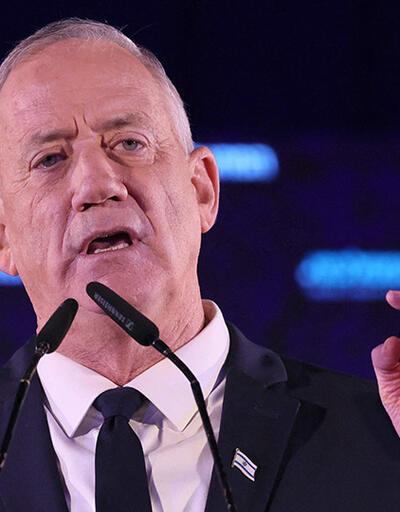 İsrail Savunma Bakanı Gantz, Lübnan'ı tehdit etti	