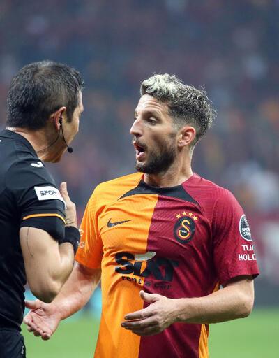 9 kişi kalan Galatasaray puan kaybetti