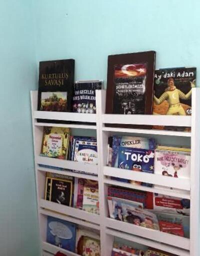 İstanbul’dan Derik’teki kütüphaneye bin kitap desteği