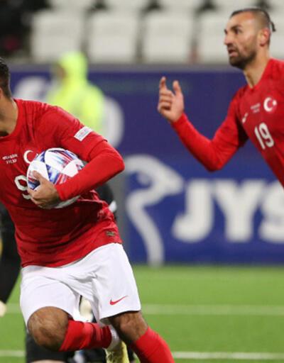 Cüneyt Çakır 19 Kasım'da sahada! Türkiye Çekya maçında jübile yapacak