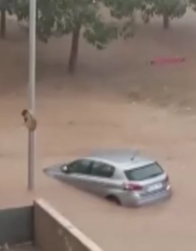 İspanya'da şiddetli yağış: 1 ölü