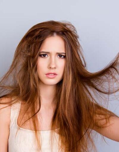Bu hatalı alışkanlıklar saçları tel tel döküyor! Saç dökülmesine karşı 10 etkili önlem! Gür ve sağlıklı saçlara kavuşmak için...