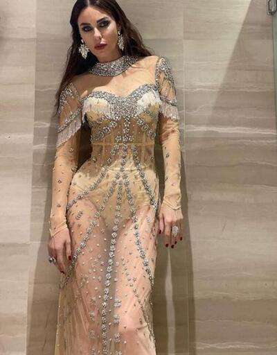 Defne Samyeli'nin transparan elbisesi sosyal medyada olay oldu