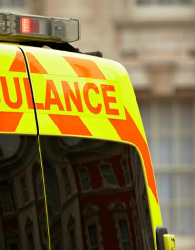 İngiltere'de grev dalgası büyüyor: Hastalar ambulans bulmakta zorlanıyor!