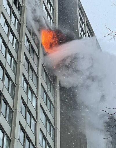 ABD'de 25 katlı binada yangın: 1 ölü, 8 yaralı