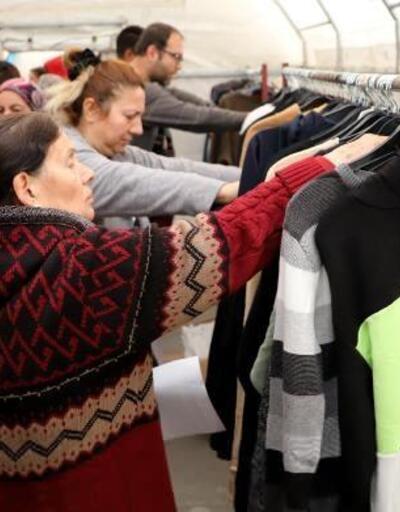 Akdeniz Belediyesi giysi market açıldı