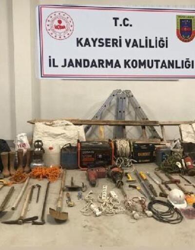 Kayseri'de kaçak kazı operasyonu: 4 gözaltı