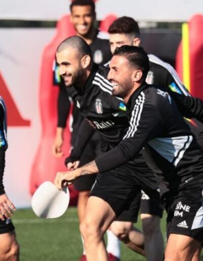Beşiktaş Ümraniyespor'a 2 golle yenildi