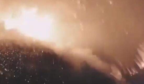 İtalya'daki Stromboli Yanardağı patladı