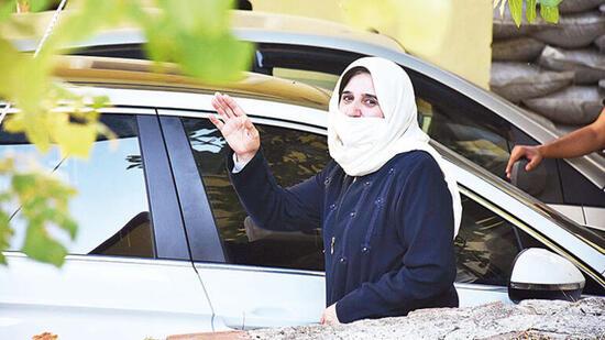 Son dakika... Pınar Gültekin'in annesinden flaş iddia! Kameralara baktım...