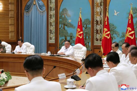 Resmi açıklama geldi: Kuzey Kore'de ilk COVID-19 vakası 