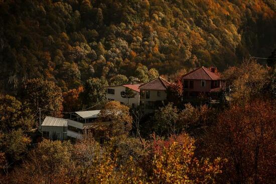 Bursa'nın eski yerleşimlerden biri... Çalıkuşu'nun köyünde sonbahar güzelliği