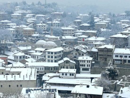 Safranbolu'da 'kar' güzelliği
