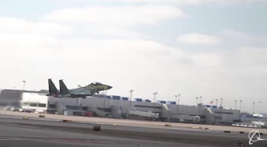 Boeing'in F-15EX savaş uçağı ilk test uçuşunu yaptı