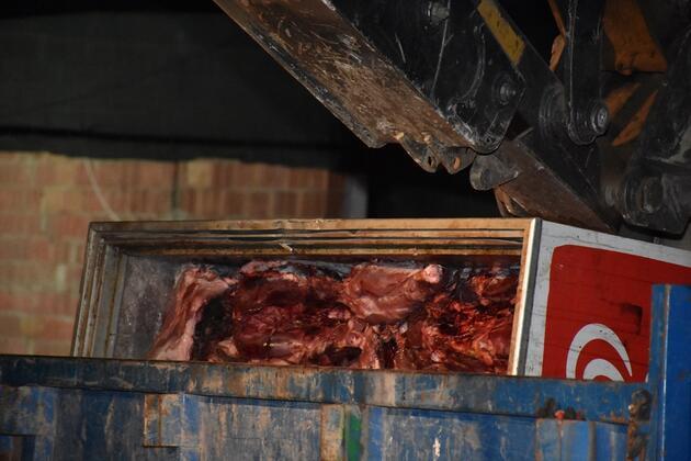 2 ton kaçak domuz eti ele geçirildi Son Dakika Flaş Haberler