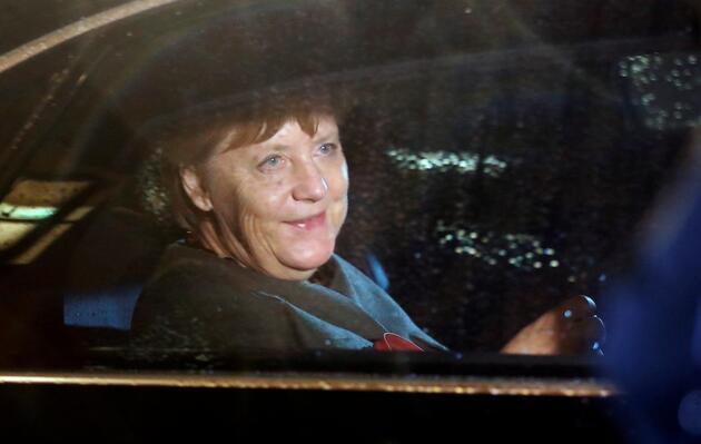 Merkel istifa mı ediyor?