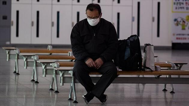 ABD'li uzman: Pandemi 2022 ilkbaharında bitebilir