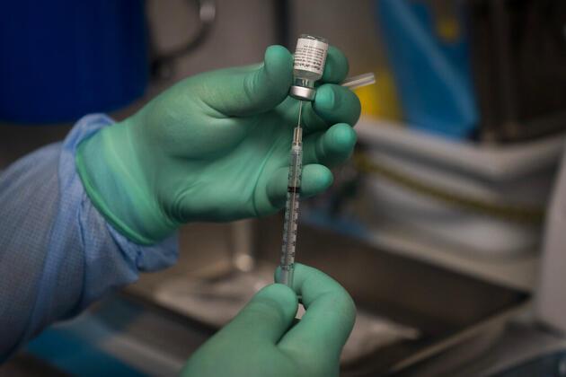 'Delta' etkisi sürüyor: İsrail’den COVID-19'a karşı dördüncü doz aşı çalışması