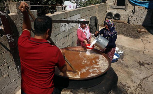 Ustası lezzetli pekmez ve pestilin sırrını anlattı! Gaziantep'te pekmez ve pestil telaşı