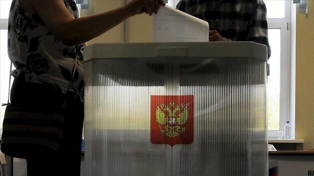 Rusya'da milletvekili seçimleri: Parlamento'ya 5 parti giriyor, Putin'in partisi oy kaybetti
