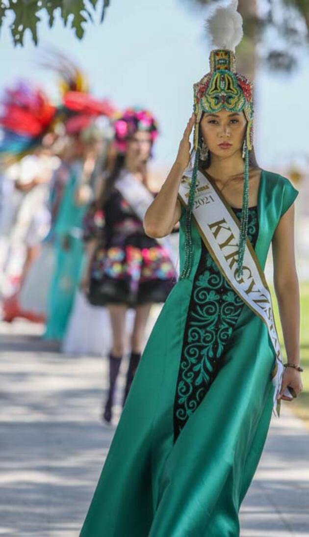 40 ülke güzeli, kraliçe olmak için Antalya'da kampta