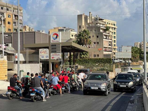 Lübnan'da akaryakıt krizi sürüyor