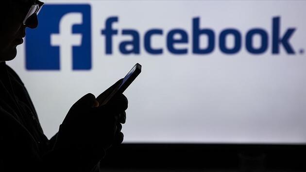 Sosyal medya devleri çöktü! Facebook hisseleri dibe vurdu