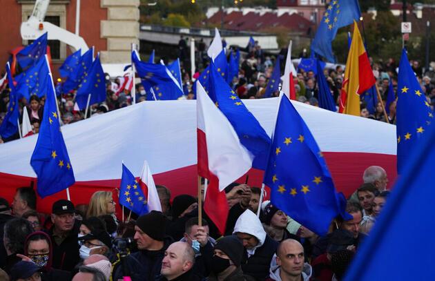 Avrupa'da büyük kriz: Brexit'ten sonra Polexit mi?