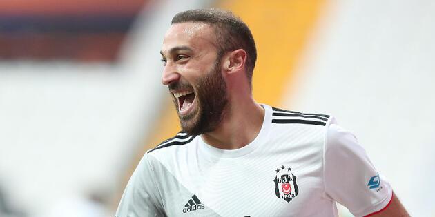 Son dakika... Cenk Tosun Beşiktaş'a dönüyor!