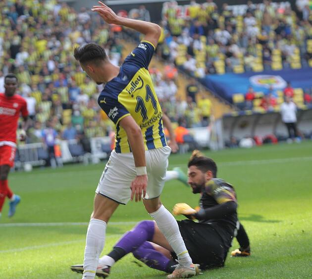 Fenerbahçe'de Alex de Souza'yı geçen çıkmadı!