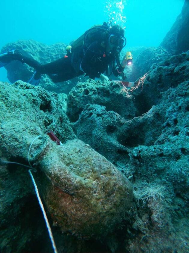 5 bin yıl önce gemilere geçit vermeyen boğazda, 8 batık bulundu