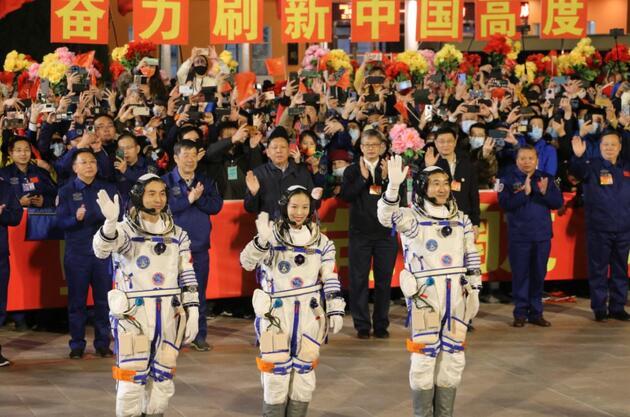 Çin'in uzay istasyonu planı: Taykonotlar göreve başladı