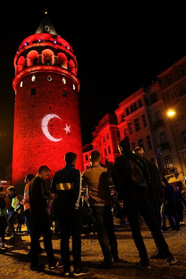 29 Ekim tüm Türkiye'de coşkuyla kutlanıyor